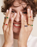 La bague Billie 2 cœurs verts - dorée à l'or fin 24 carats