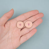 Pin's seins blanc - Coucou Suzette