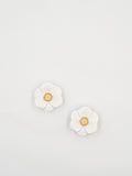 Puces d'oreilles Fleur blanche