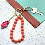Porte clé perlé coeur